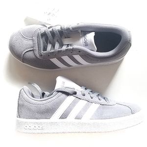 Adidas VL Court Kids Sneakers Size 1 Unisex Grey Suede Tennis Shoes